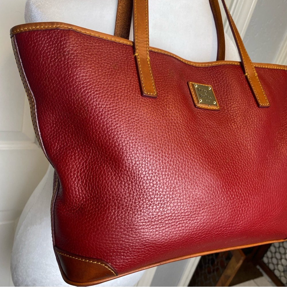 Dooney & Bourke Charleston shopper vintage 90s red pebbled leather tote bag - Picture 2 of 8
